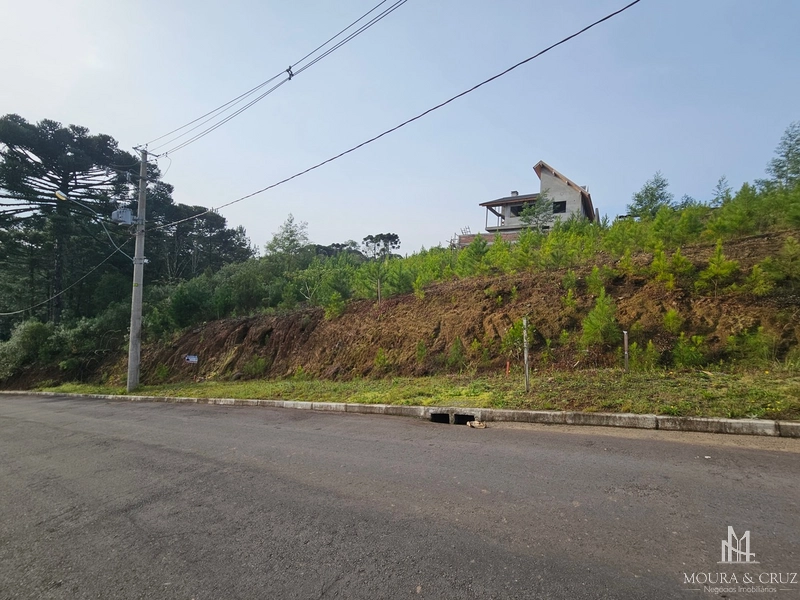 Terreno no loteamento Marsal em Gramado: 2ª foto da galeria de imagens do imóvel