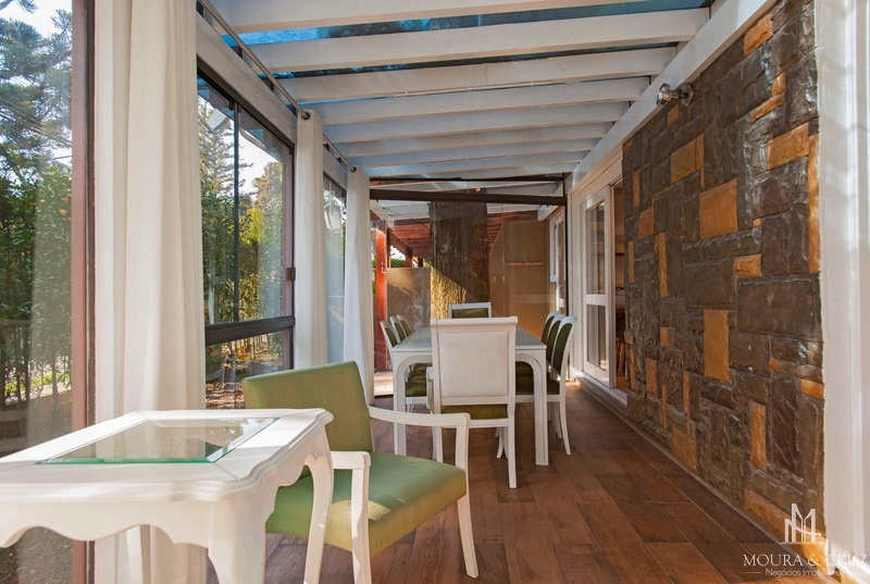 Casa 5 quartos mobiliada no Bavária de Gramado: 14ª foto da galeria de imagens do imóvel