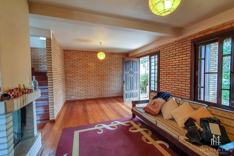 Casa 3 quartos em Gramado: 2ª foto da galeria de imagens do imóvel