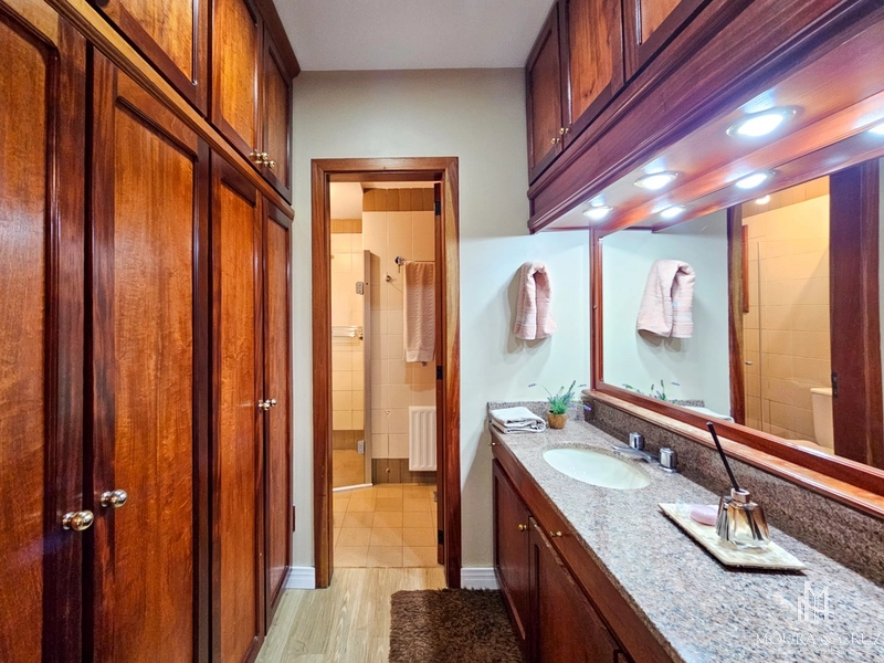 Apartamento 2 quartos mobiliado no Centro de Gramado: 14ª foto da galeria de imagens do imóvel