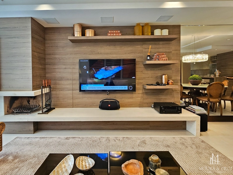 Apartamento 3 quartos mobiliado no Centro de Gramado: 3ª foto da galeria de imagens do imóvel