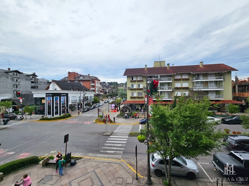 Apartamento mobiliado 4 quartos no Centro de Gramado: 29ª foto da galeria de imagens do imóvel