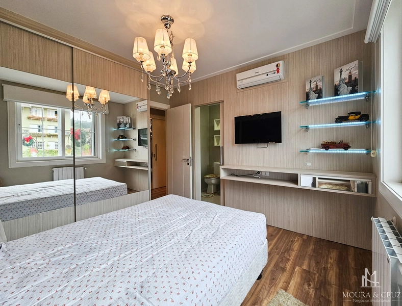 Apartamento mobiliado 4 quartos no Centro de Gramado: 23ª foto da galeria de imagens do imóvel