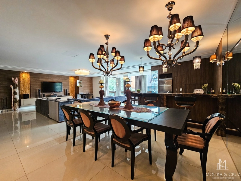 Apartamento mobiliado 4 quartos no Centro de Gramado: 12ª foto da galeria de imagens do imóvel