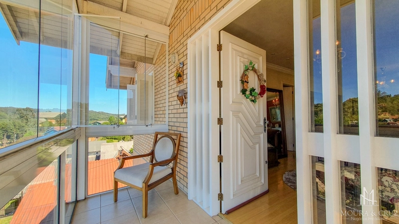 Casa 3 quartos em Gramado: 5ª foto da galeria de imagens do imóvel