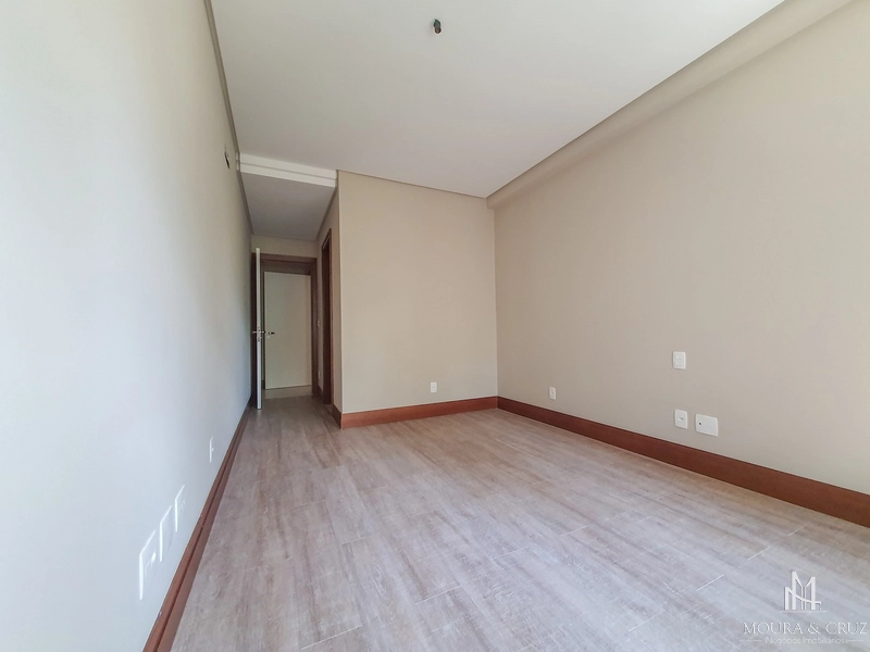 Apartamento 3 quartos no Centro de Gramado: 8ª foto da galeria de imagens do imóvel