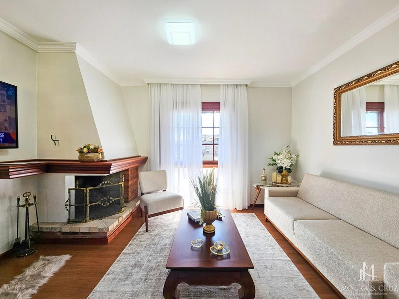 Apartamento 3 quartos mobiliado no Centro de Gramado: 1ª foto da galeria de imagens do imóvel