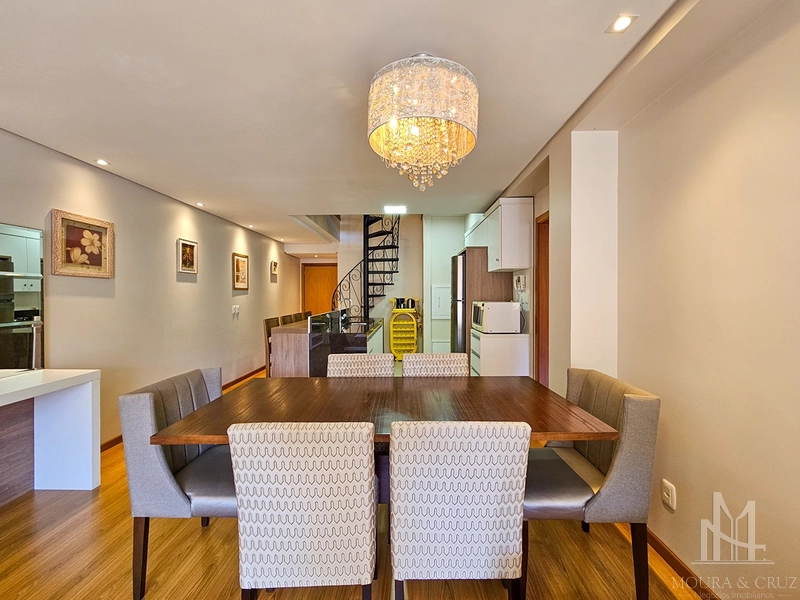 Apartamento Cobertura 4 quartos mobiliado no Centro de Gramado: 5ª foto da galeria de imagens do imóvel