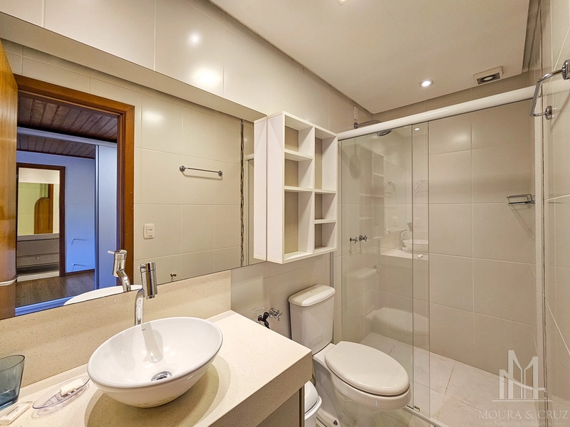 Apartamento Cobertura 4 quartos mobiliado no Centro de Gramado: 33ª foto da galeria de imagens do imóvel