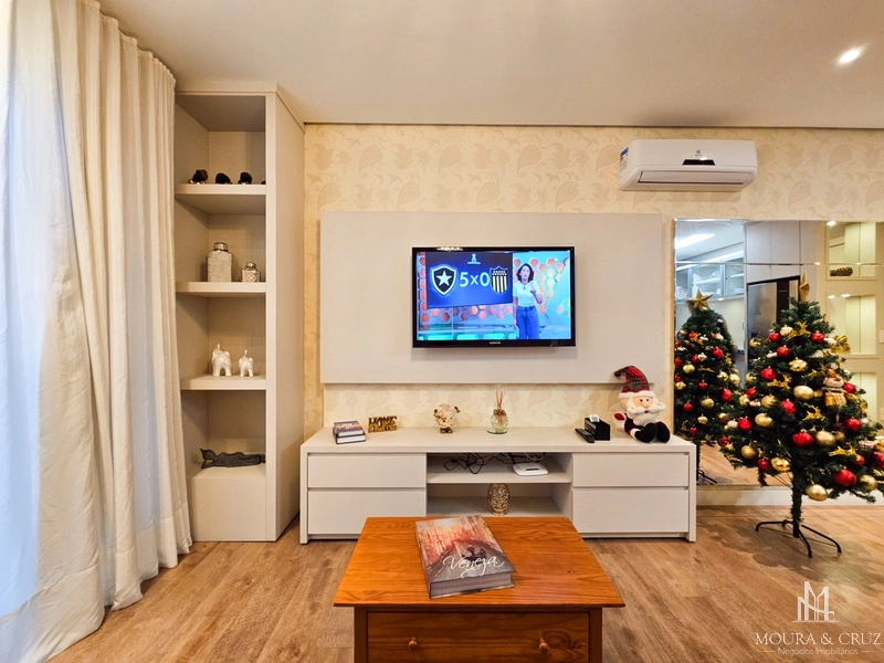 Apartamento 1 quarto mobiliado no centro de Gramado: 2ª foto da galeria de imagens do imóvel