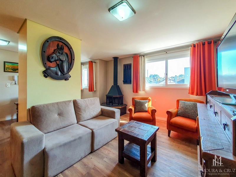 Apartamento 4 quartos mobiliado no Centro de Gramado: 4ª foto da galeria de imagens do imóvel