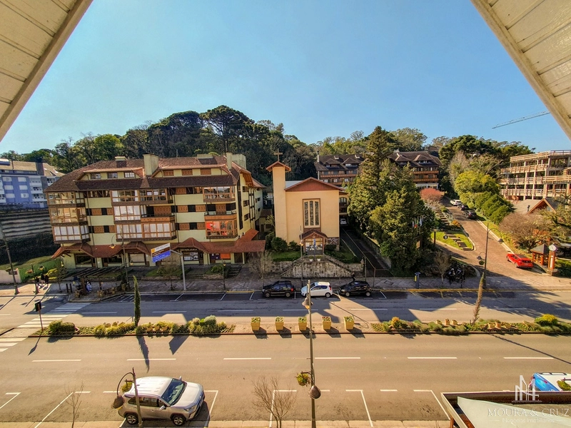 Apartamento 4 quartos mobiliado no Centro de Gramado: 18ª foto da galeria de imagens do imóvel
