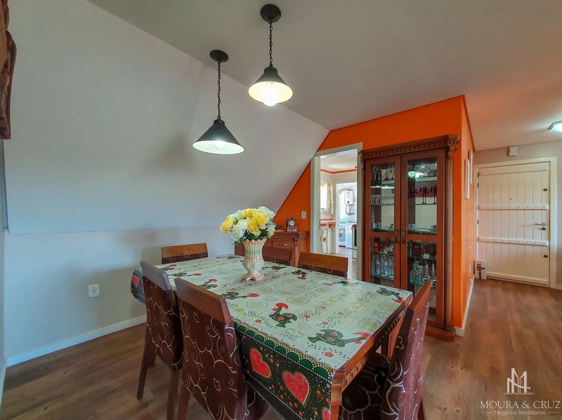 Apartamento 4 quartos mobiliado no Centro de Gramado: 7ª foto da galeria de imagens do imóvel