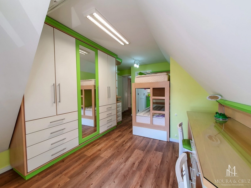 Apartamento 4 quartos mobiliado no Centro de Gramado: 19ª foto da galeria de imagens do imóvel