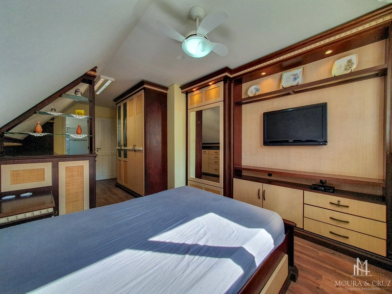 Apartamento 4 quartos mobiliado no Centro de Gramado: 23ª foto da galeria de imagens do imóvel