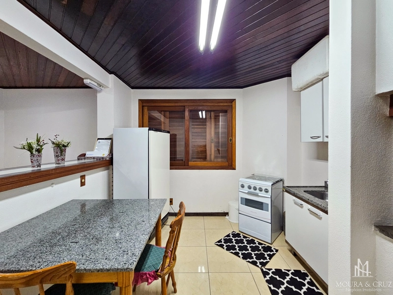 Apartamento 3 quartos mobiliado no centro de Gramado: 24ª foto da galeria de imagens do imóvel