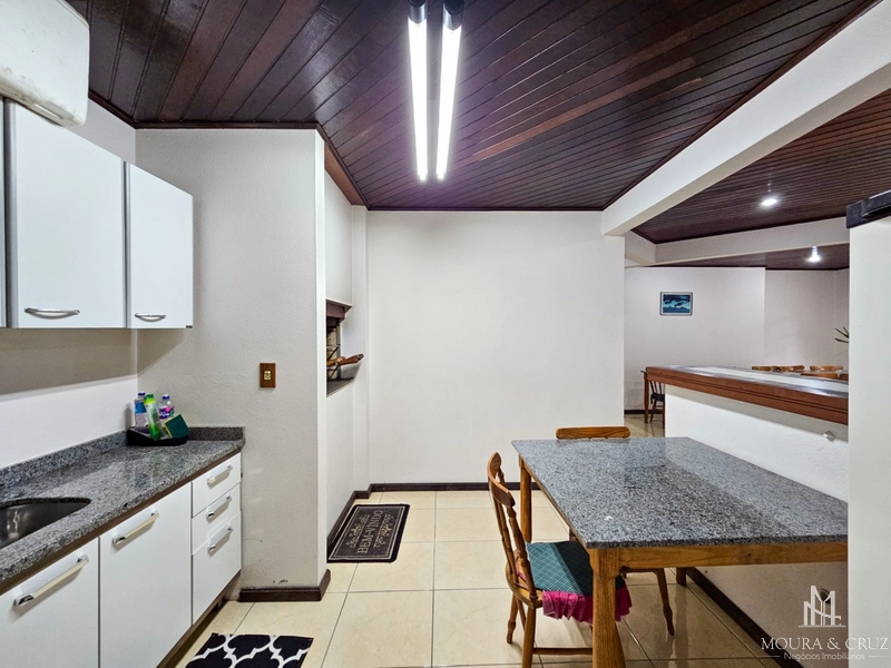 Apartamento 3 quartos mobiliado no centro de Gramado: 25ª foto da galeria de imagens do imóvel