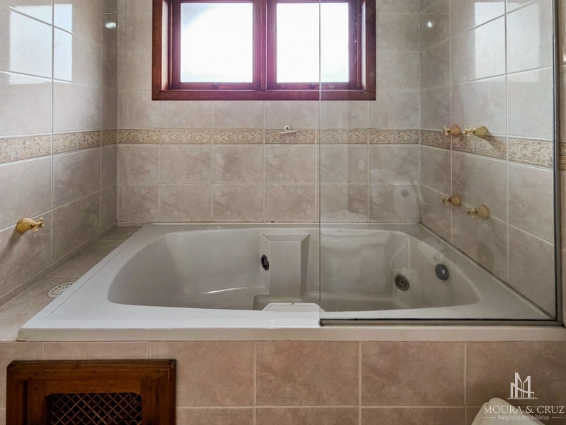 Apartamento 3 quartos mobiliado no centro de Gramado: 20ª foto da galeria de imagens do imóvel