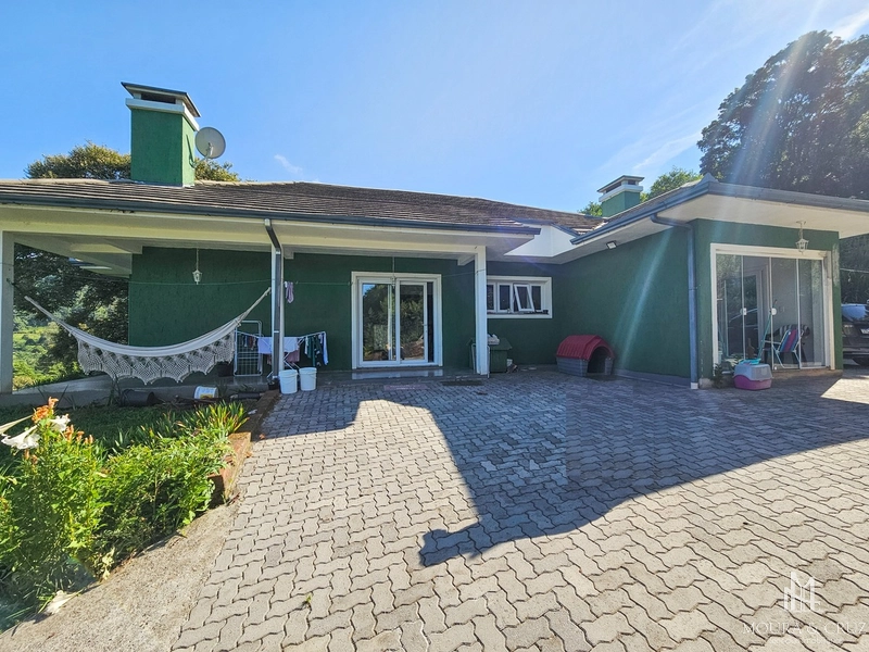 Casa semi mobiliada 3 quartos na Várzea Grande em Gramado: 2ª foto da galeria de imagens do imóvel