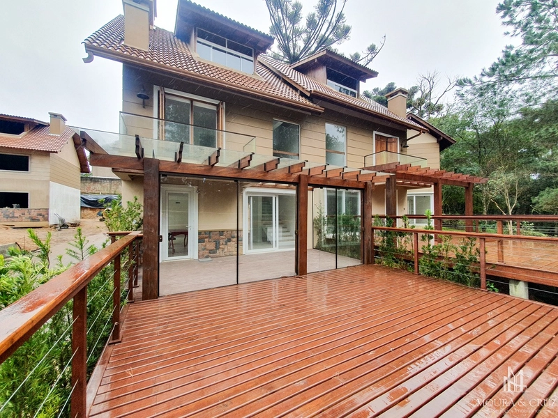 Casa Geminada 3 quartos no Parque das Hortênsias em Canela: 1ª foto da galeria de imagens do imóvel