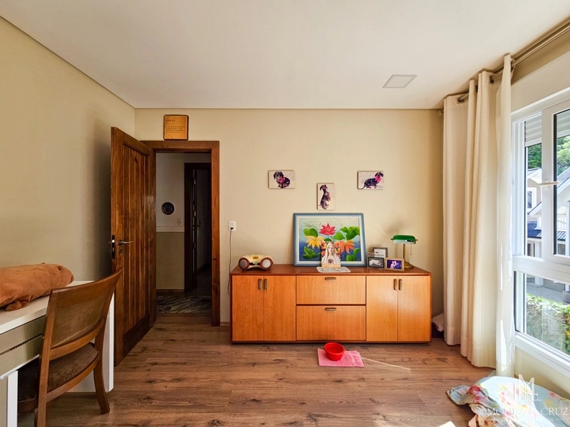 Casa 4 quartos no Vila Nova de Gaia em Gramado: 33ª foto da galeria de imagens do imóvel
