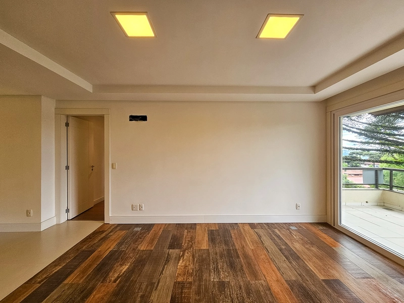 Apartamento 3 quartos no centro de Gramado: 4ª foto da galeria de imagens do imóvel