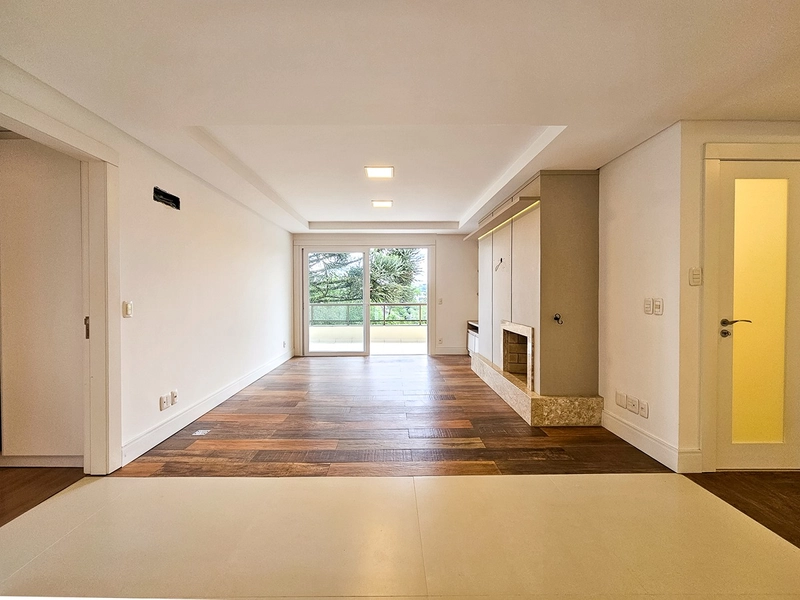 Apartamento 3 quartos no centro de Gramado: 2ª foto da galeria de imagens do imóvel