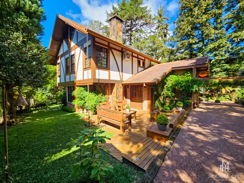 Casa 3 quartos mobiliada no Planalto em Gramado: 1ª foto da galeria de imagens do imóvel