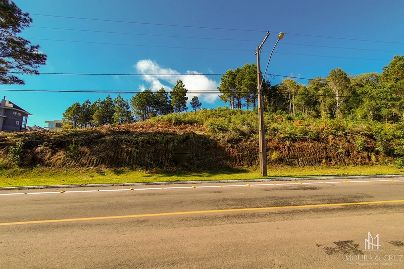 Terreno no Morada da Serra em Gramado: 2ª foto da galeria de imagens do imóvel