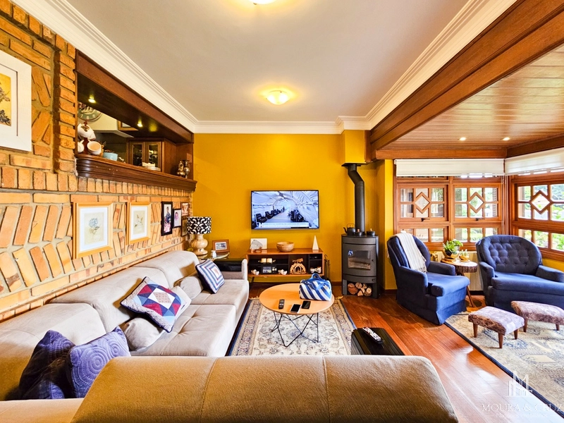Casa geminada 3 quartos no Planalto em Gramado: 1ª foto da galeria de imagens do imóvel
