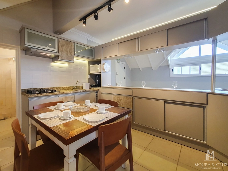 Apartamento cobertura 3 quartos mobiliado no Centro de Gramado: 7ª foto da galeria de imagens do imóvel