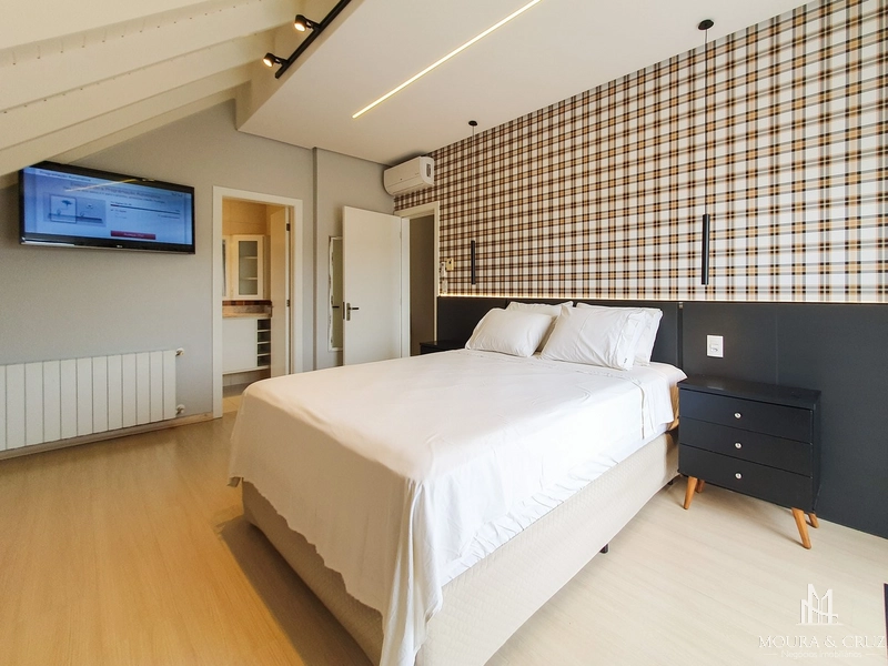 Apartamento cobertura 3 quartos mobiliado no Centro de Gramado: 15ª foto da galeria de imagens do imóvel
