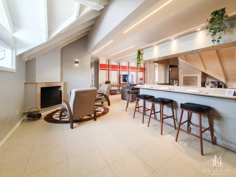 Apartamento cobertura 3 quartos mobiliado no Centro de Gramado: 5ª foto da galeria de imagens do imóvel