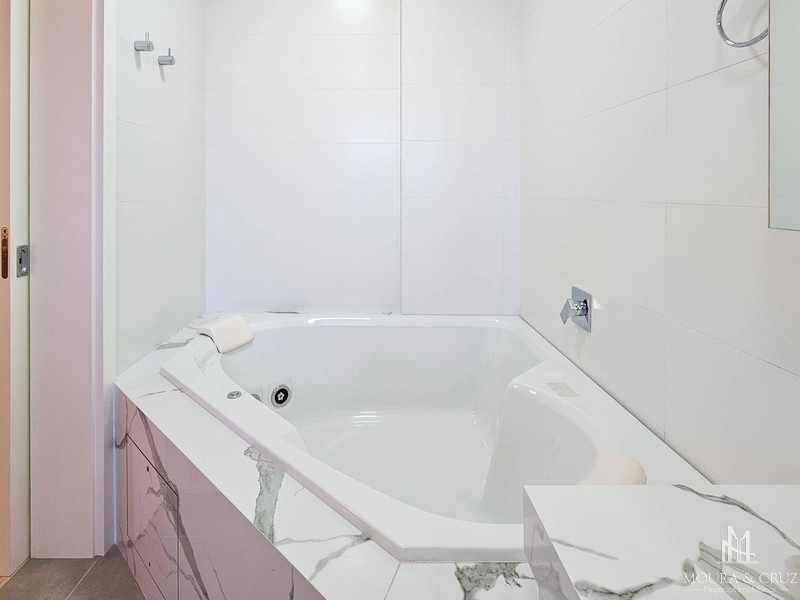 Apartamento cobertura 3 quartos mobiliado no Centro de Gramado: 26ª foto da galeria de imagens do imóvel