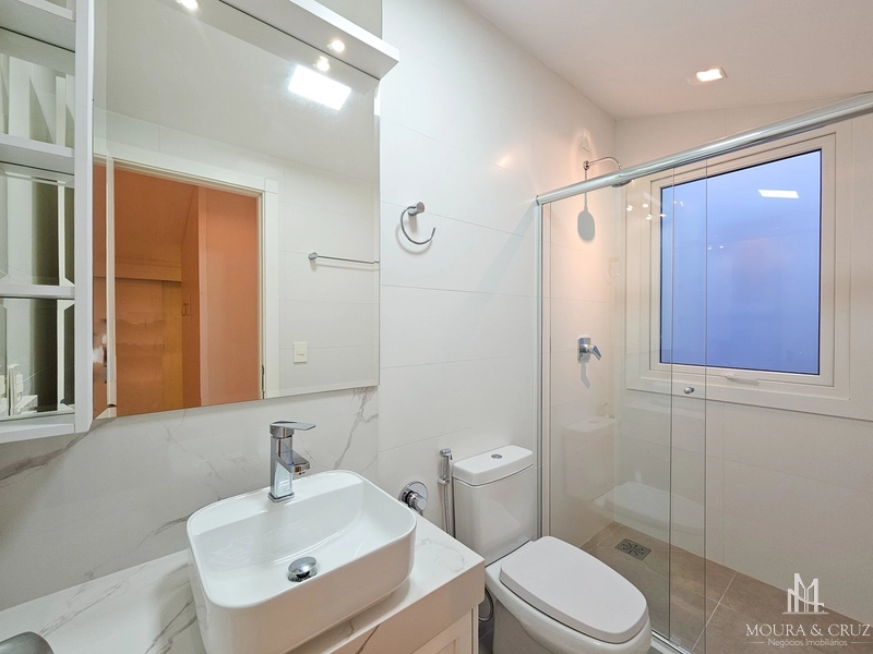Apartamento cobertura 3 quartos mobiliado no Centro de Gramado: 36ª foto da galeria de imagens do imóvel