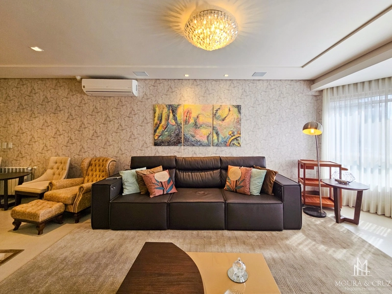 Apartamento mobiliado 3 quartos no Centro de Gramado: 3ª foto da galeria de imagens do imóvel