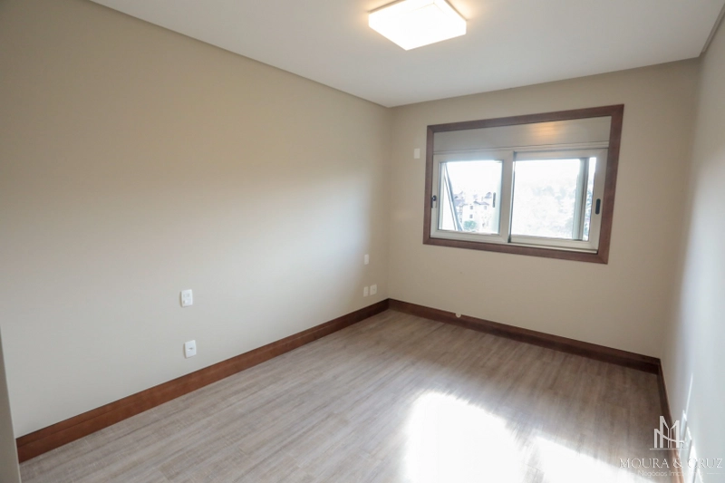Apartamento cobertura 4 quartos mobiliado no Centro de Gramado: 19ª foto da galeria de imagens do imóvel