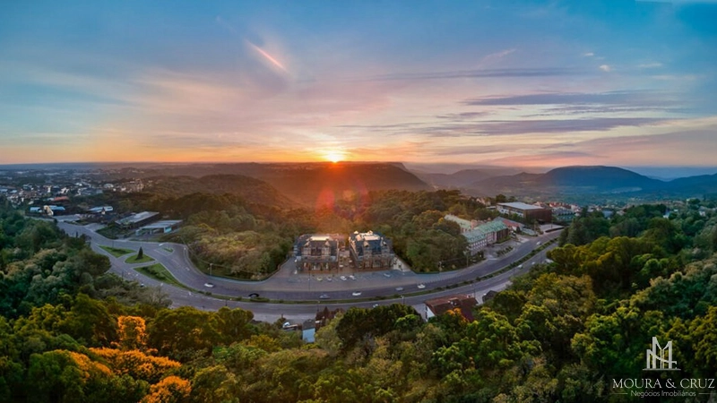 Apartamento Cobertura Duplex com 2 quartos em Gramado: 4ª foto da galeria de imagens do imóvel