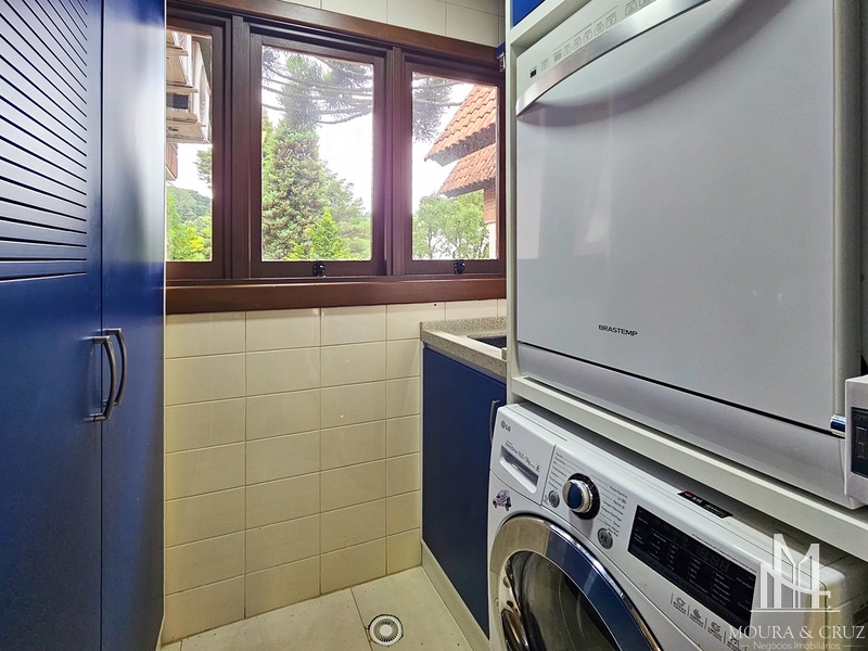 Apartamento Duplex 3 quartos mobiliado no Planalto em Gramado: 17ª foto da galeria de imagens do imóvel