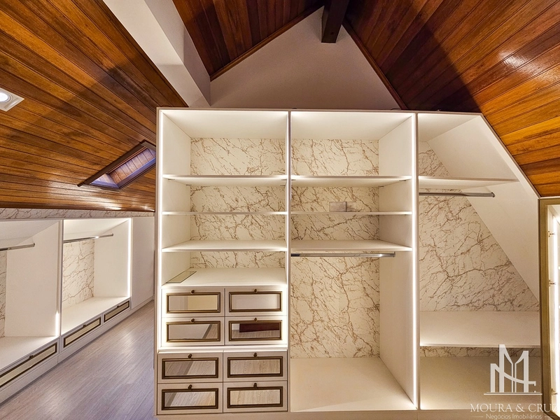 Apartamento Duplex 3 quartos mobiliado no Planalto em Gramado: 35ª foto da galeria de imagens do imóvel