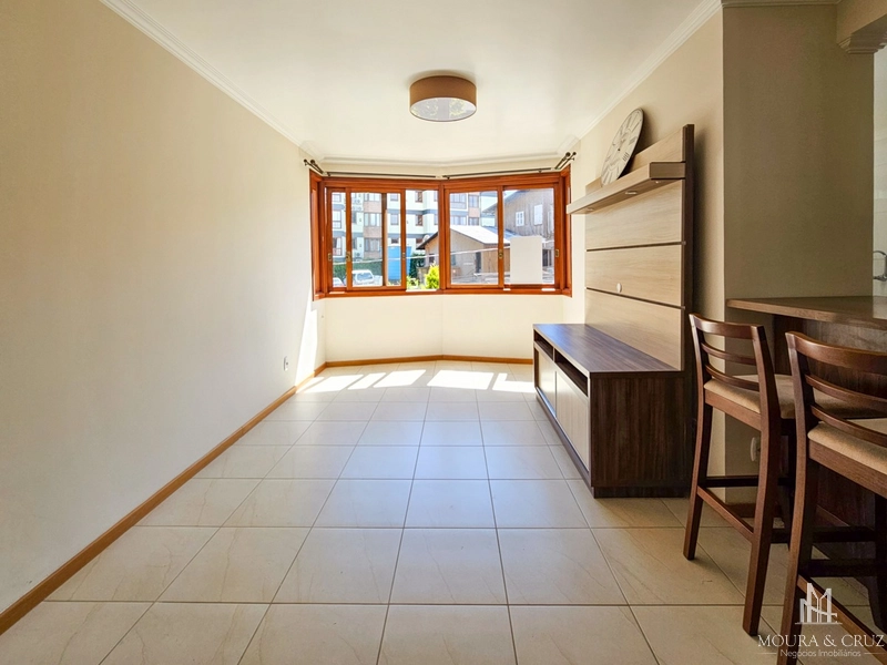 Apartamento 2 quartos semi mobiliado no Centro de Gramado: 2ª foto da galeria de imagens do imóvel