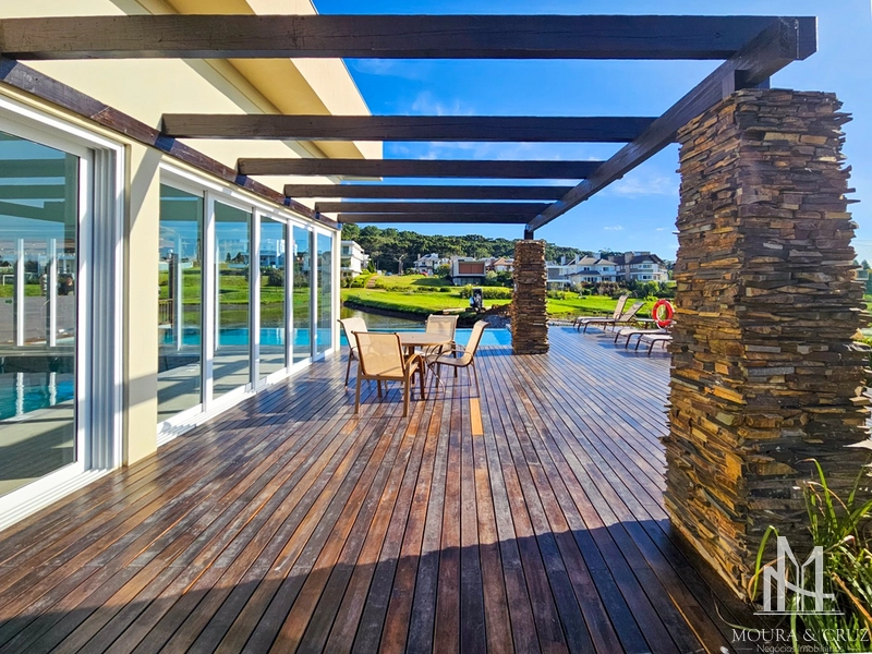 Casa 4 quartos no Altos Pinheiros em Canela: 13ª foto da galeria de imagens do imóvel