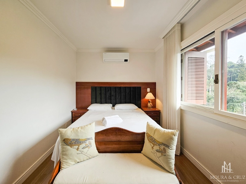 Apartamento Cobertura Duplex 3 quartos mobiliado no centro de Gramado: 5ª foto da galeria de imagens do imóvel
