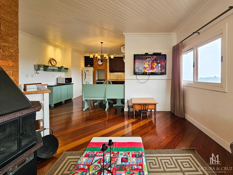 Apartamento Cobertura Duplex 3 quartos mobiliado no centro de Gramado: 15ª foto da galeria de imagens do imóvel