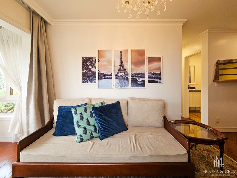 Apartamento Cobertura Duplex 3 quartos mobiliado no centro de Gramado: 4ª foto da galeria de imagens do imóvel