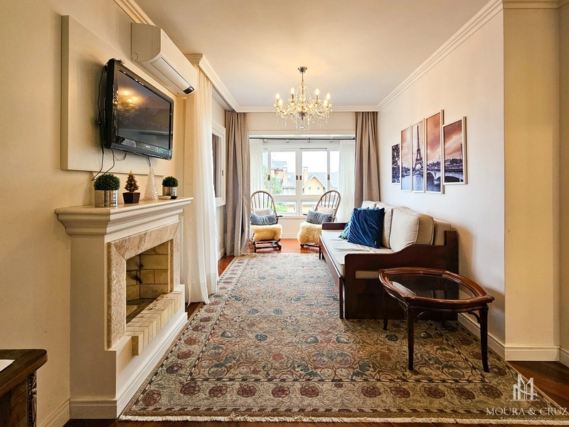 Apartamento Cobertura Duplex 3 quartos mobiliado no centro de Gramado: 23ª foto da galeria de imagens do imóvel