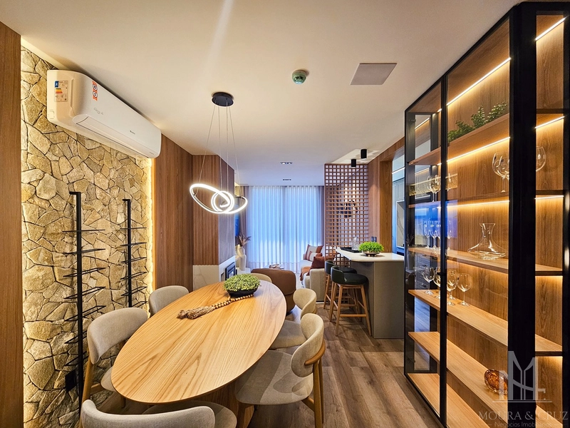 Apartamento mobiliado 2 quartos no Centro de Gramado: 2ª foto da galeria de imagens do imóvel