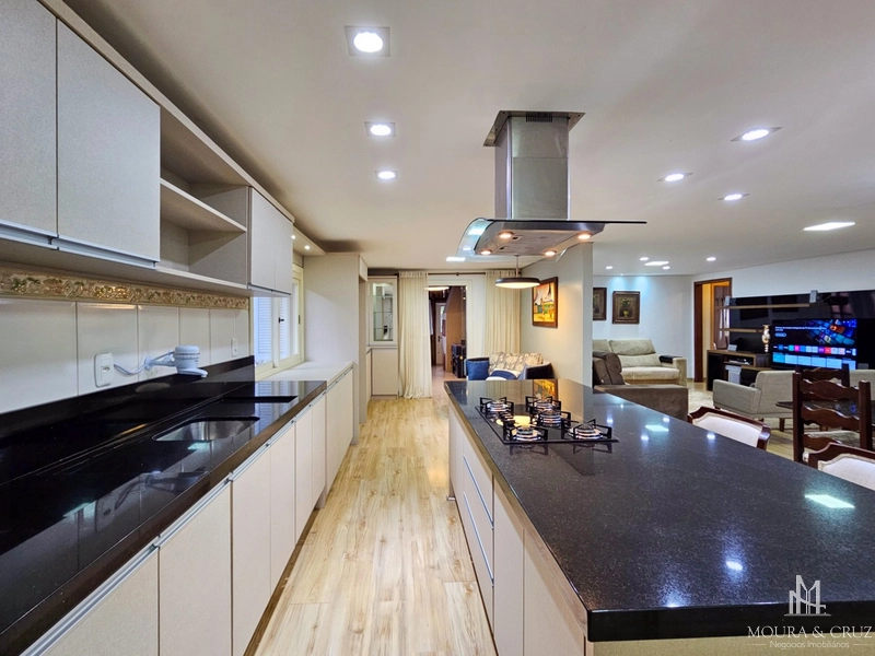 Casa com 3 quartos em Gramado: 10ª foto da galeria de imagens do imóvel