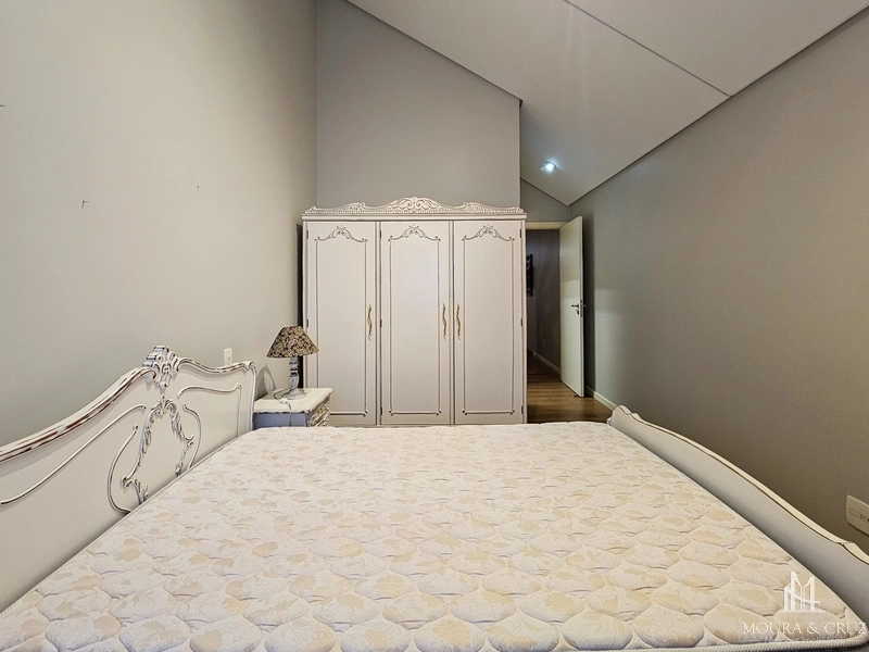 Apartamento 4 quartos mobiliado no Centro de Gramado: 27ª foto da galeria de imagens do imóvel