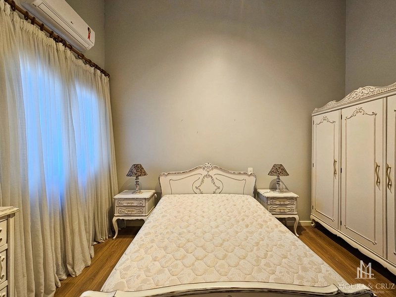 Apartamento 4 quartos mobiliado no Centro de Gramado: 25ª foto da galeria de imagens do imóvel